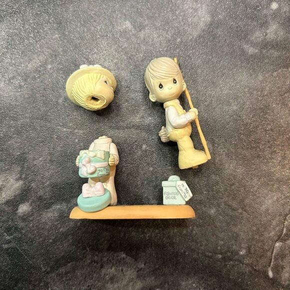 1989-1991 Precious Moments Mini Plastic Collectible Figurines Bundle of 8 - Picture 2 of 10